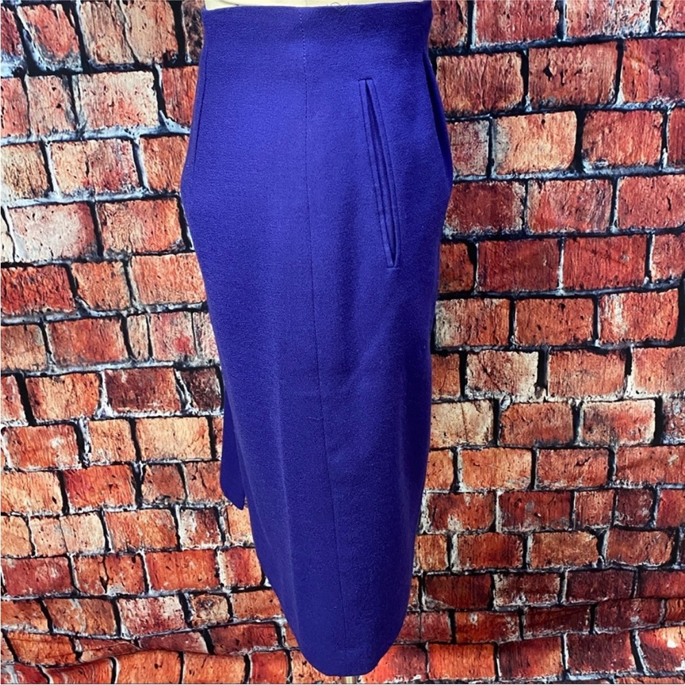 Chaus‎ Vintage 90’s Purple Wool Pencil Skirt - Picture 6 of 9
